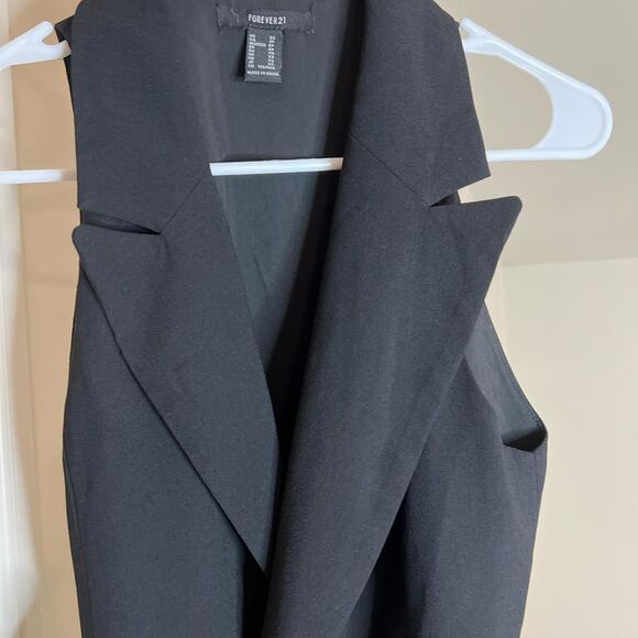 Forever 21 black sleeveless blazer long line vest with belt - Picture 3 of 3